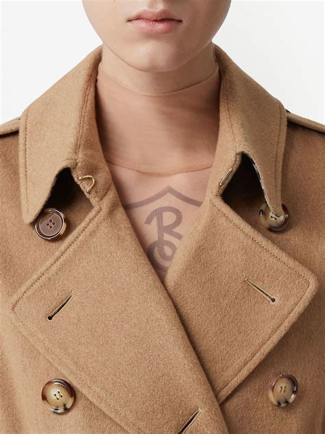 fondotinta burberry cashmere|burberry kensington raincoat.